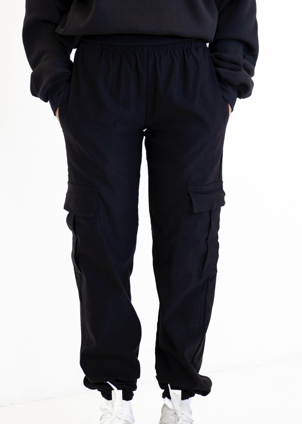 Ladies Cuffed Cargo | Black