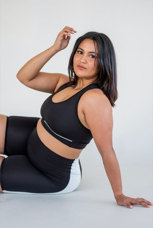 4MA CORE Two-Tone Sports Bra | Pebble Black