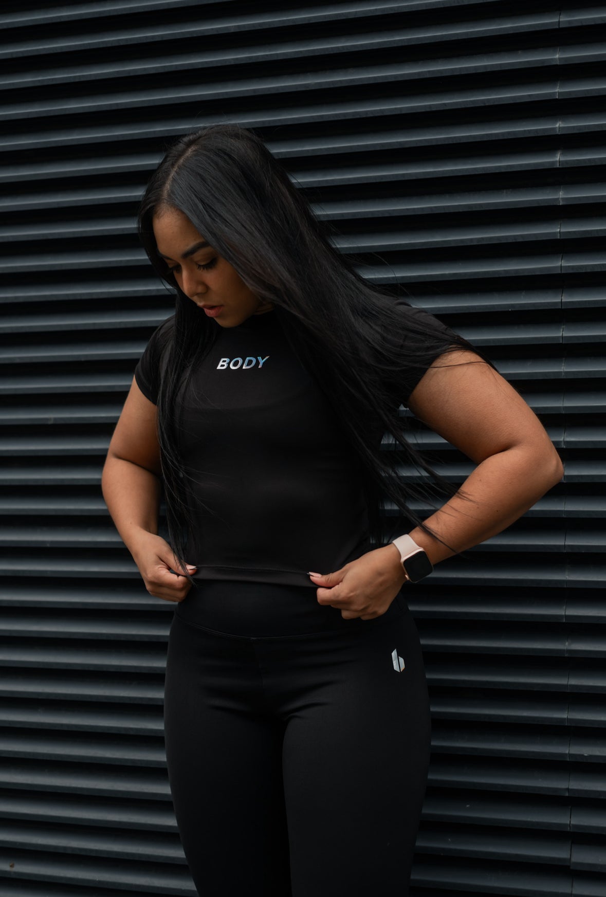 Ultra Gym Crop | Black (Holographic)